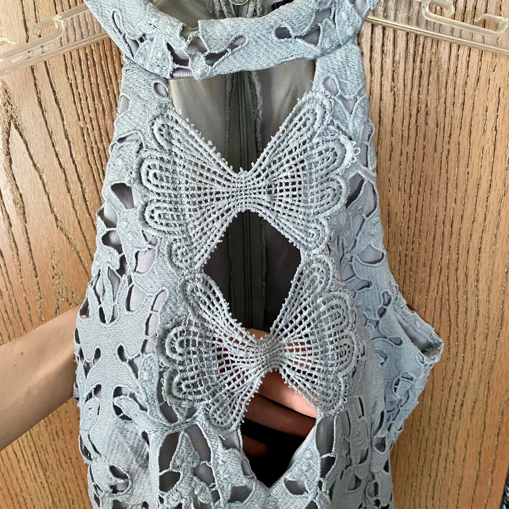 Body hugging halter dress